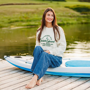 PRINCE EDWARD ISLAND EMBROIDERED CREWNECK